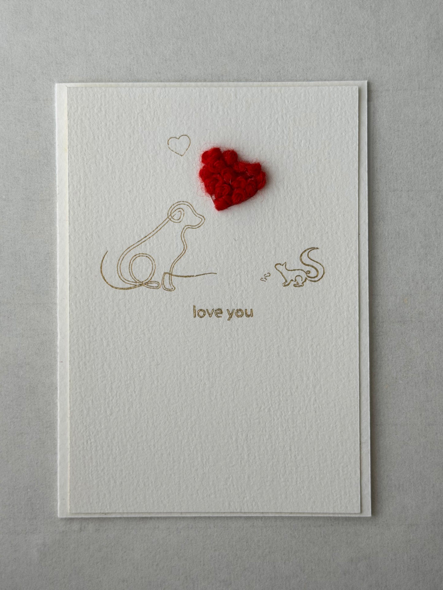 DOGGIE AND SQUIRREL LOVE