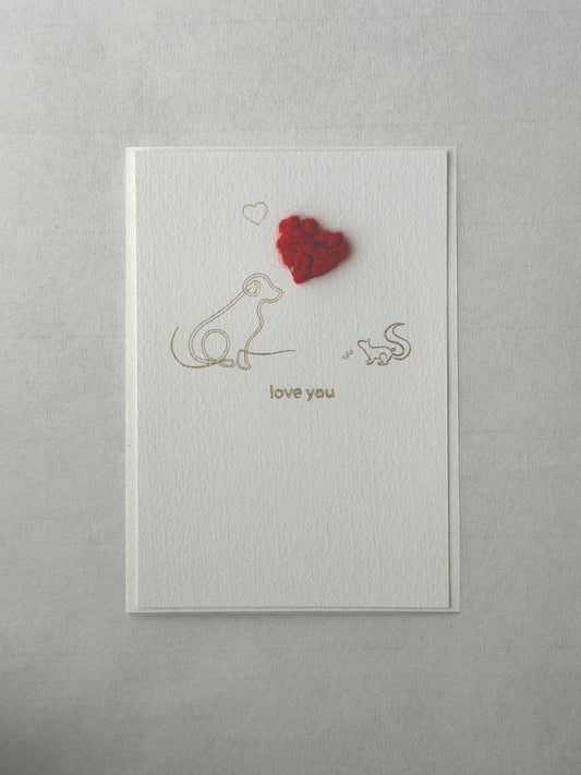 DOGGIE AND SQUIRREL LOVE